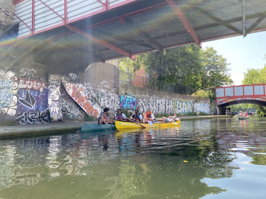 2 seater Canoe Rental in Ladbroke Grove - Canalside Basin in Ladbroke Grove: Where London turns quiet