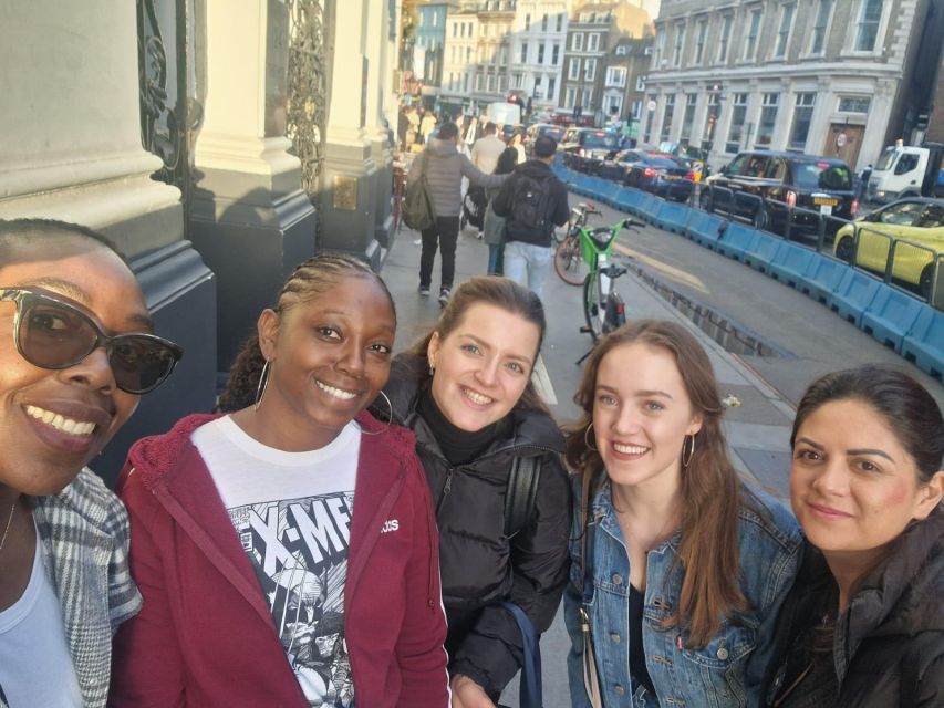Borough Market Food Tour - Dessert Time Back at London Bridge: Ending With Something Sweet