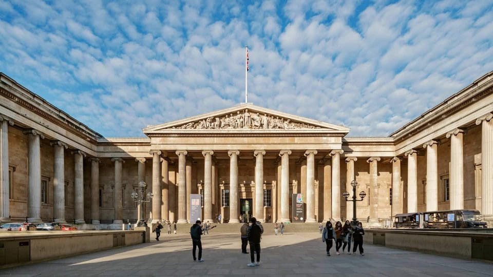 British Museum Guided Tour - How the guided route balances overviews with object-by-object stories