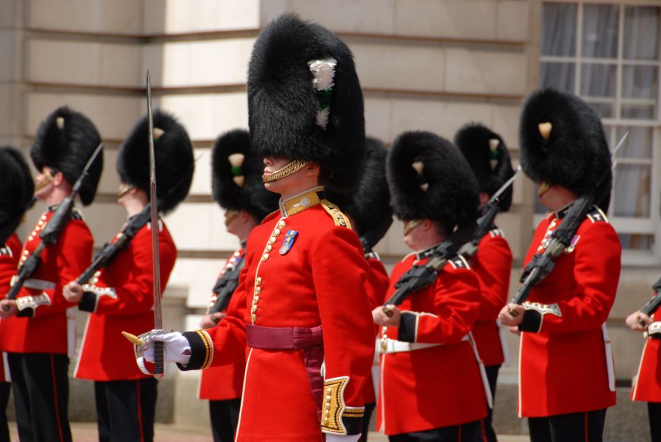Buckingham Palace Exterior and Royal History Private Tour - Price and value: is $292 per person fair?