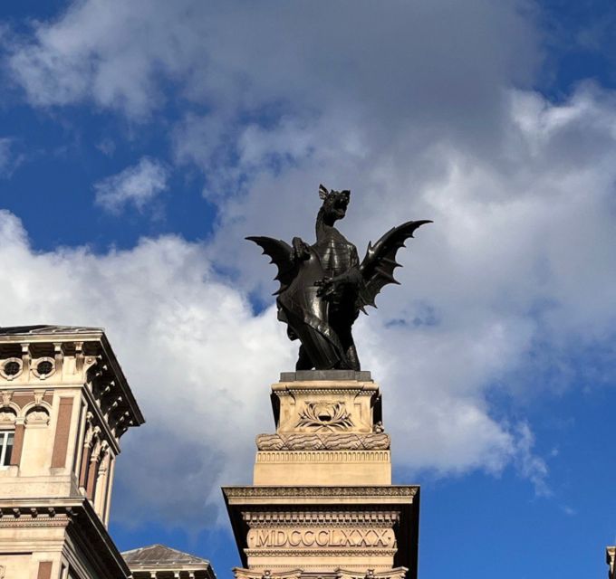 City of London Mystical and Dragons Walking Tour - St Martin Ludgate, Ludgate Circus, St Bride’s, Fleet Street’s Church-to-Church Story