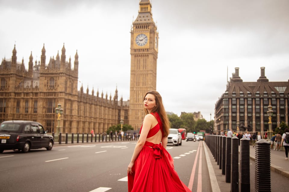 Flying dress professional photoshoot with pro photographer - Big Ben Photo Stop: What You Gain From One Strong Landmark