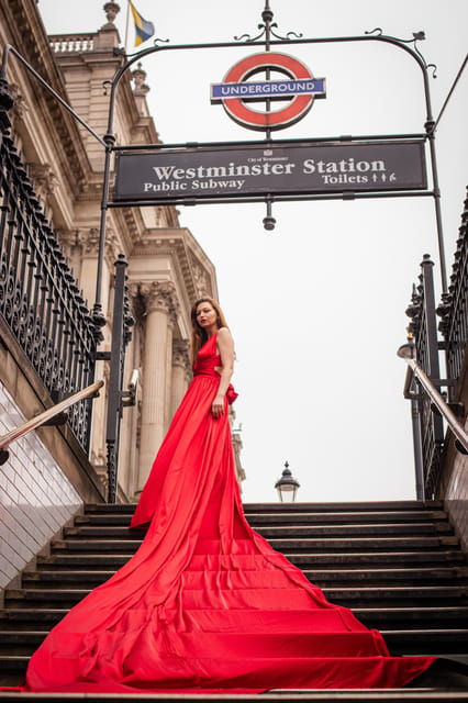 Flying dress professional photoshoot with pro photographer - Photo Delivery: 15–30 Edited Images in 72 Hours