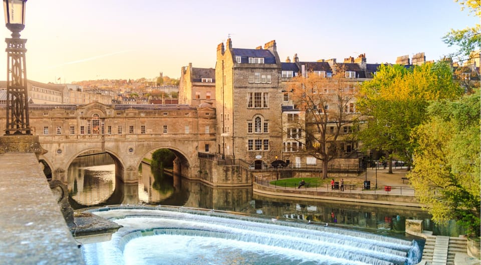 From London: Small Group Stonehenge, Bath & Cotswolds Tour - Key Things That Make This Tour Worth Your Time
