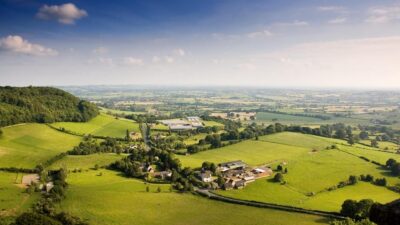 From London: Small Group Stonehenge, Bath & Cotswolds Tour - Stonehenge: More Than a Photo Stop