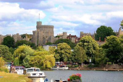 From London: Stonehenge Inner Circle and Windsor Day Trip - From London by luxury bus: timing, comfort, and smart seat tips