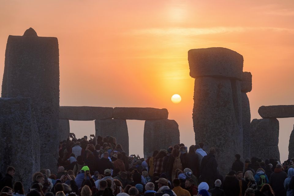 From London: Stonehenge Summer Solstice Sunrise Tour - The Walk to the Stones: Your Comfort Plan for Cold Grass and Crowds