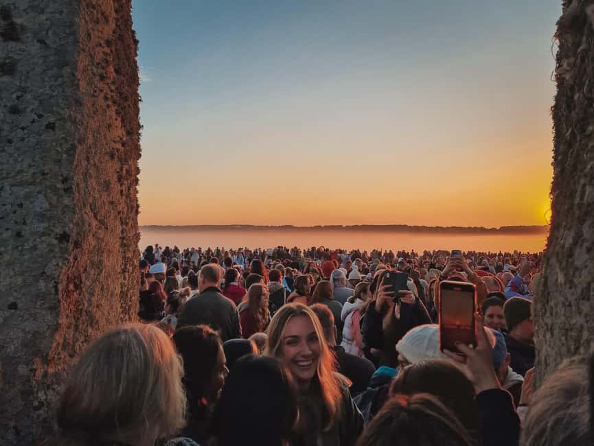 From London: Stonehenge Summer Solstice Sunrise Tour - The Summer Solstice Morning: Rituals, Waiting, and the Light Shift
