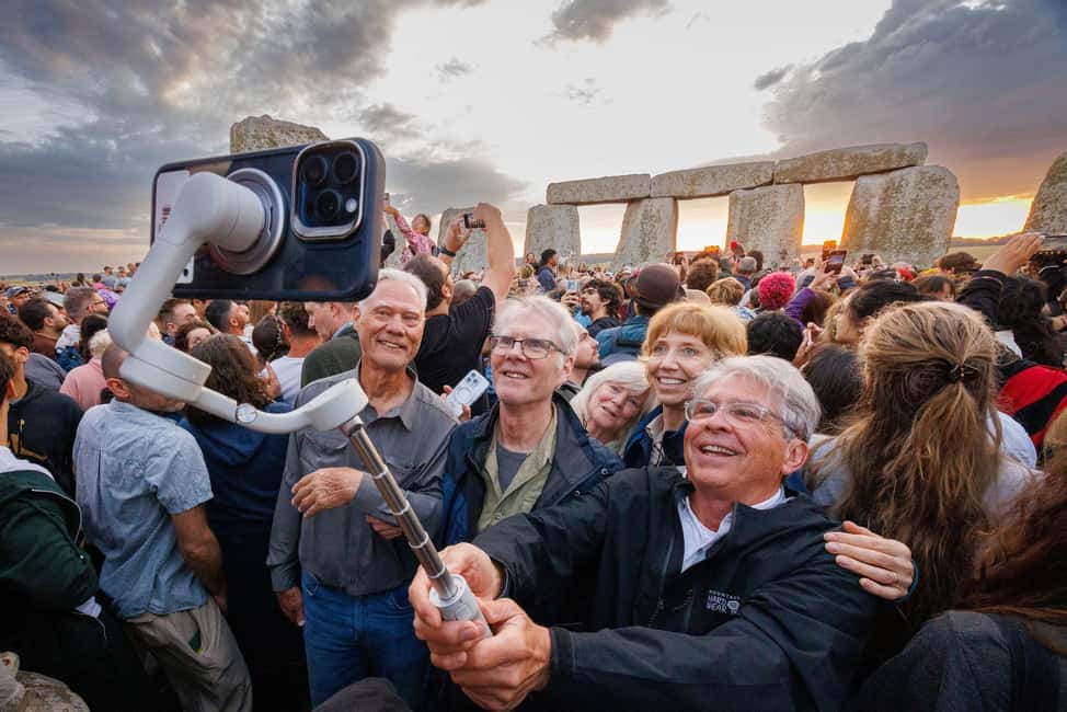From London: Stonehenge Summer Solstice Sunrise Tour - From London to Wiltshire: Getting There With Realistic Expectations