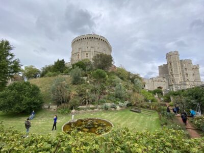 From London: Windsor Castle & Stonehenge Private Day Trip - Windsor Castle at 9:30AM: Two Hours to See the Royals Up Close