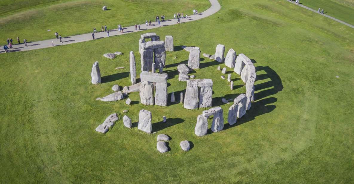From London: Windsor, Stonehenge, & Salisbury Cathedral Trip - Salisbury Cathedral and the 123 m spire moment