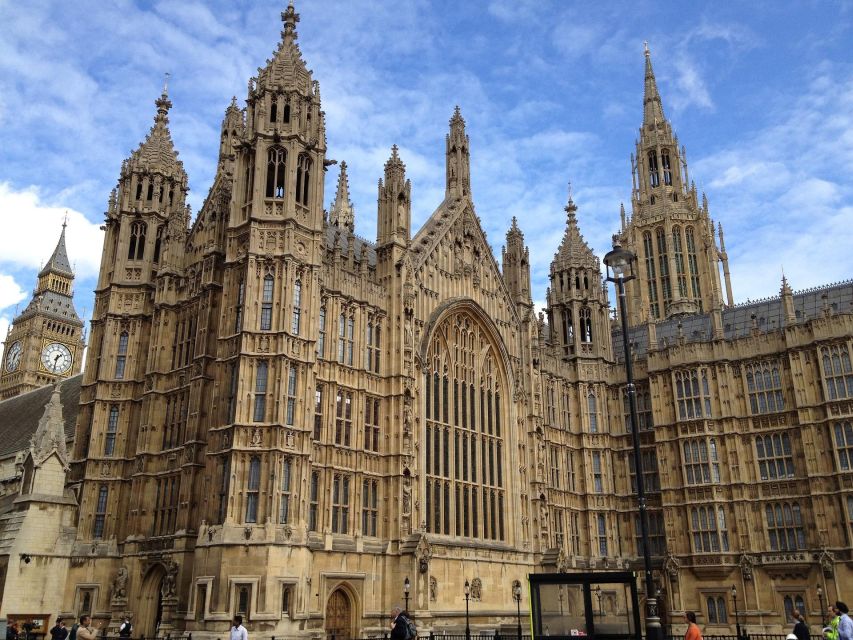 Full Day London Tour in a Private Vehicle with Admission - St Paul’s Cathedral dome moment and how to use your time there