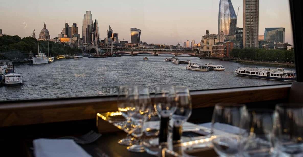 Gastronomic 6-course fine-dining dinner on Luxury London Bus - Key things I’d pay attention to