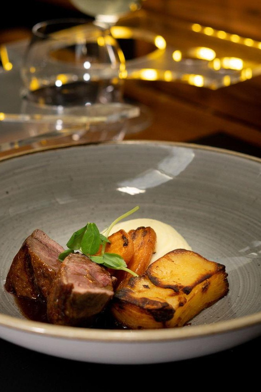 Gastronomic 6-course fine-dining dinner on Luxury London Bus - Price and value: is $242 per person worth it?