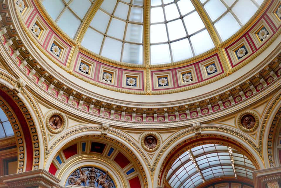 Guided Italian Tour of the National Gallery in London - Logistics that matter: meeting point, bags, and how the tour runs