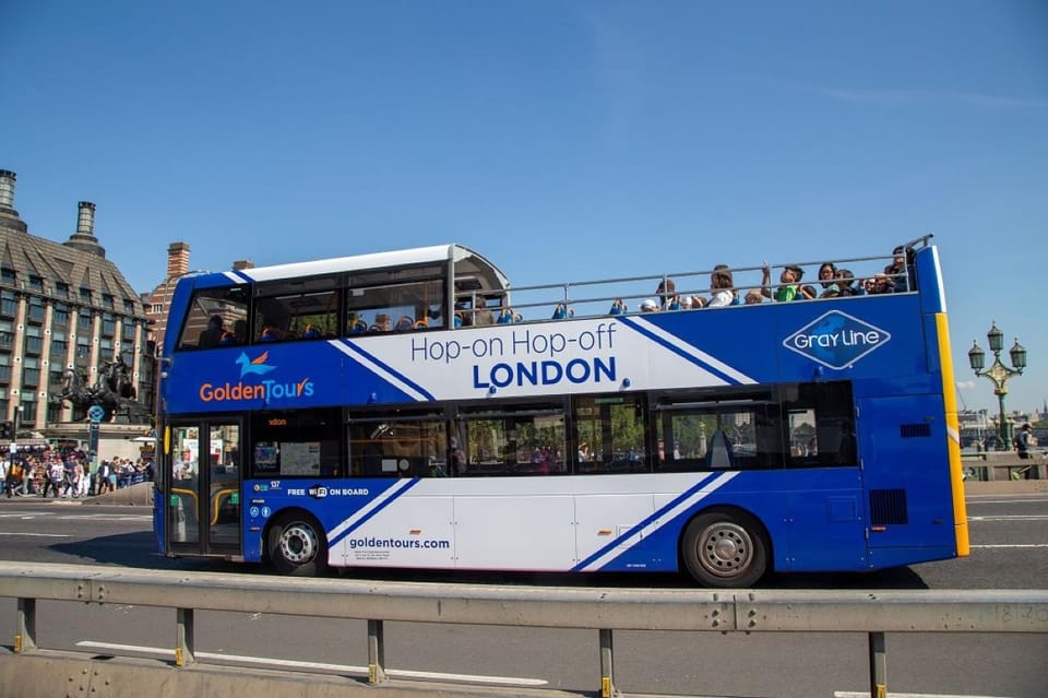 Hop-on Hop-off London Bus Tour & The London Dungeon - Key things to know before you go