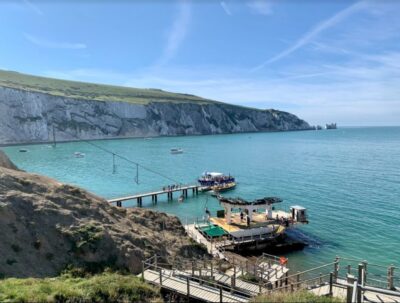 Isle of Wight Day Trip from London - Getting There from London: Luxury Coach, Ferry, and a 14-Hour Day