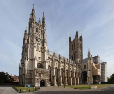 Leeds Castle, Canterbury, Dover, Greenwich & Free Snack Pack - Leeds Castle: more than a pretty “castle day”
