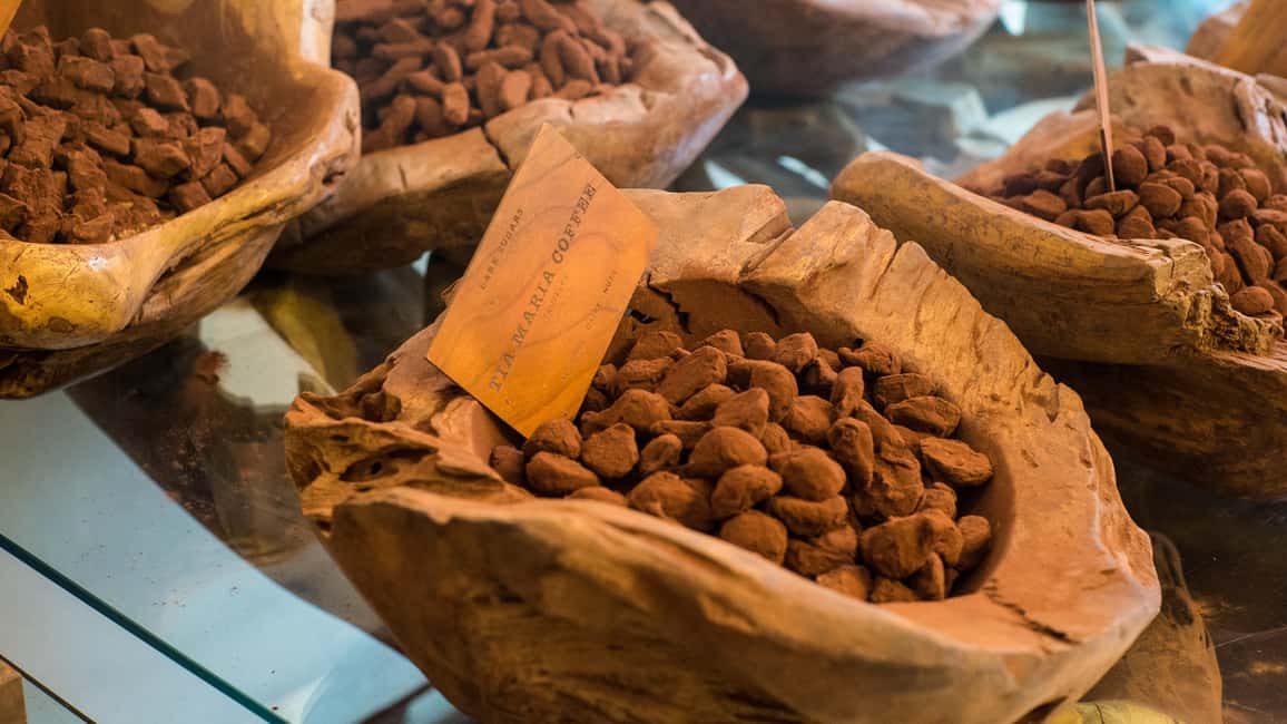 London: 3.5-Hour Shoreditch Street Food Tour - Market time in East London: street food that tells a story