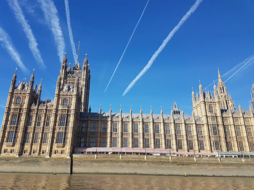 London: 30 Top City Sights Guided Group Walking Tour - To the Thames: London Bridge area, Shard, and HMS Belfast