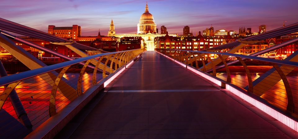 London: App-Based Walking Tour with 30 Stops - Price and value: why $14 can work for a major-landmark day
