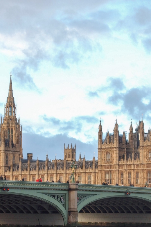 London: App-Based Walking Tour with 30 Stops - Borough Market stop for food-time, not a timed shopping spree