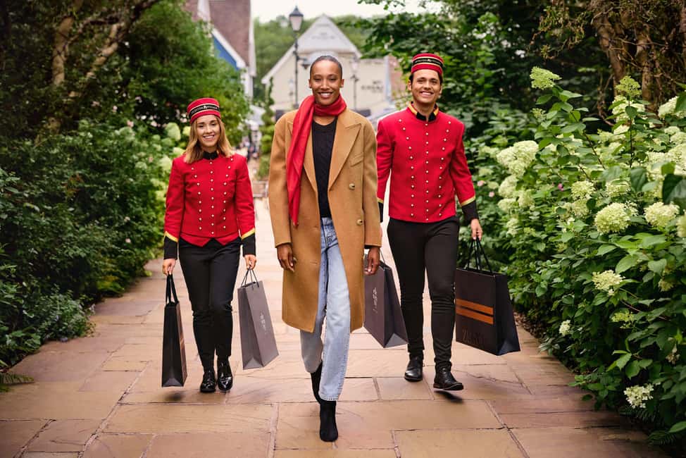 London: Bicester Village Shopping Day Trip with Coach Ride - The Coach Ride Logistics: Comfort, Timing, and Where You Meet