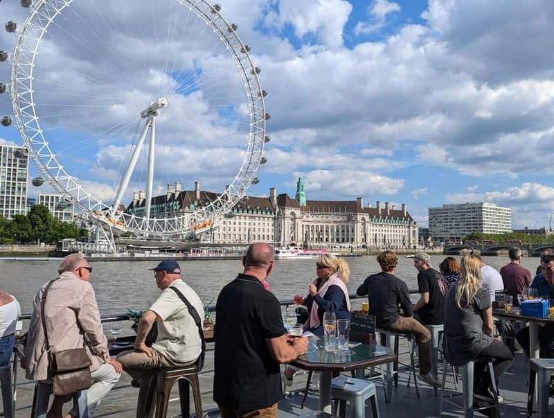 London: Boat Show Comedy Club Experience - What to Expect Timing-Wise on the Night