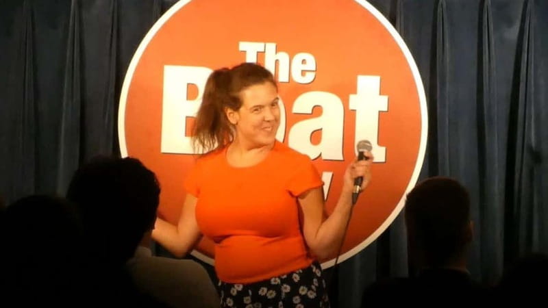 London: Boat Show Comedy Club Experience - Choosing Seats and Making It Comfortable