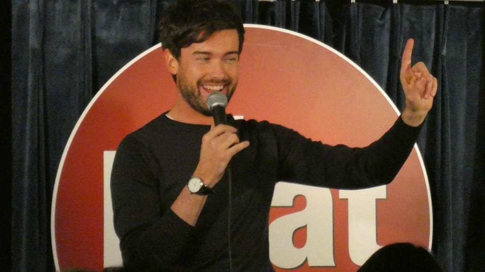 London: Boat Show Comedy Club New Material Night - How to plan your evening around seating and a changing lineup