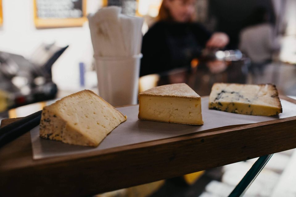 London: Borough Market Food Tour with Local Guide - Aux Merveilleux de Fred: a dessert pit stop that resets your palate