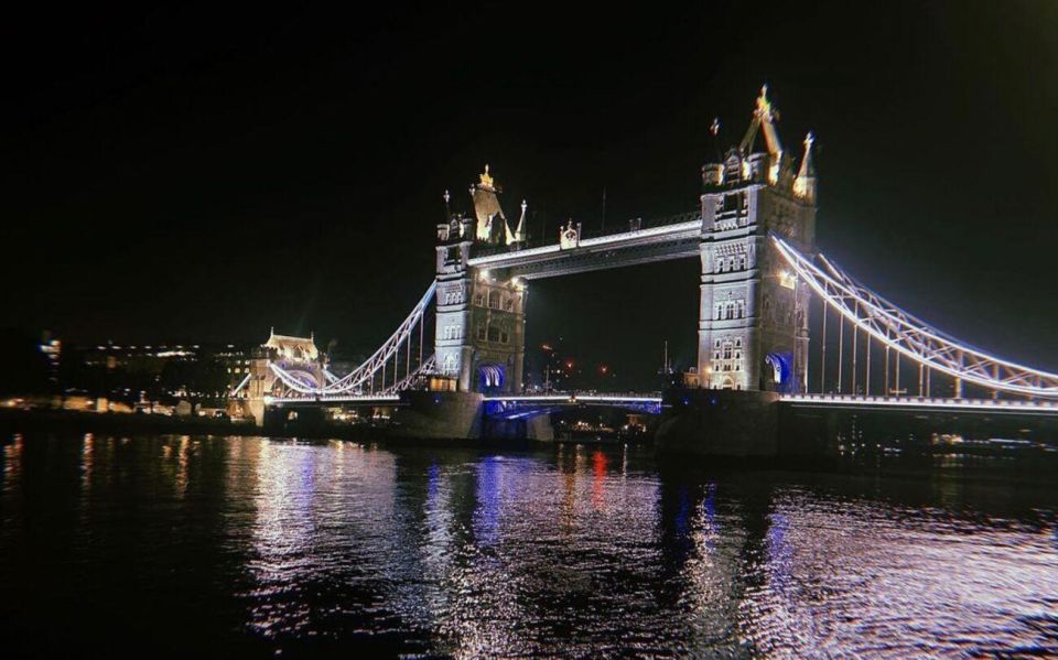 London Bridges Night Time Light Private Tour - Key things to know before you go