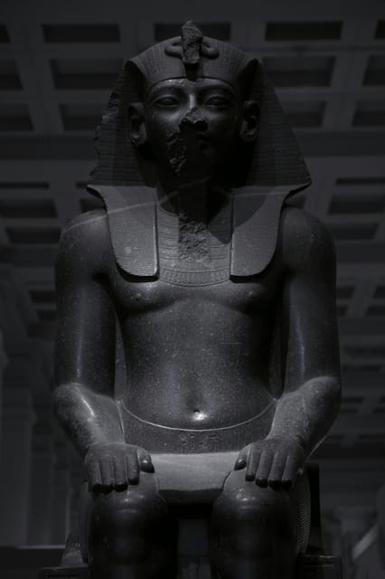 London: British Museum Guided Tour Private Group - Finishing with artifacts around the globe: what the route teaches you