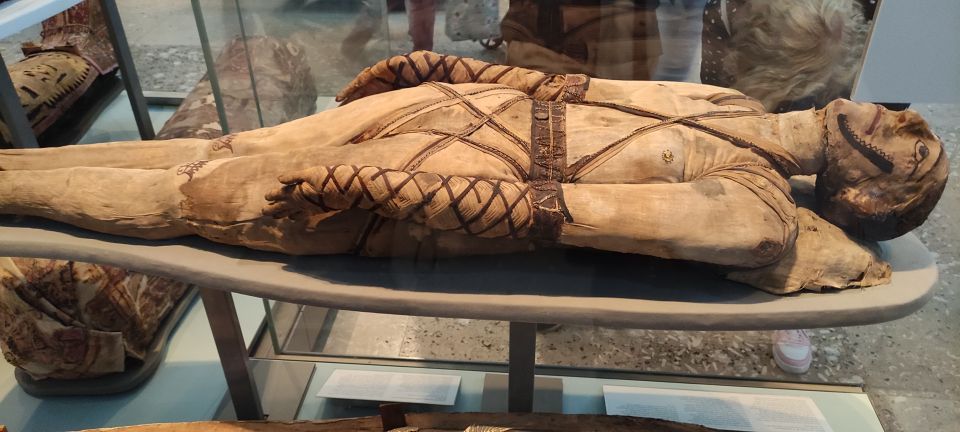 London: British Museum Private Tour for Kids & Families - Early Britain and Everyday Life: Sutton Hoo, Vindolanda Tablets, Lewis Chessmen