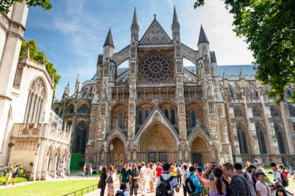 London: Buckingham Palace & Big Ben & Abbey Private Tour - A Private Westminster Route Built Around Landmarks That Matter