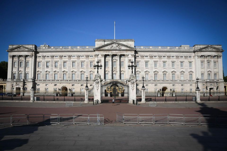 London: Buckingham Palace & Big Ben & Abbey Private Tour - Should You Book This Private Buckingham Palace and Abbey Tour?