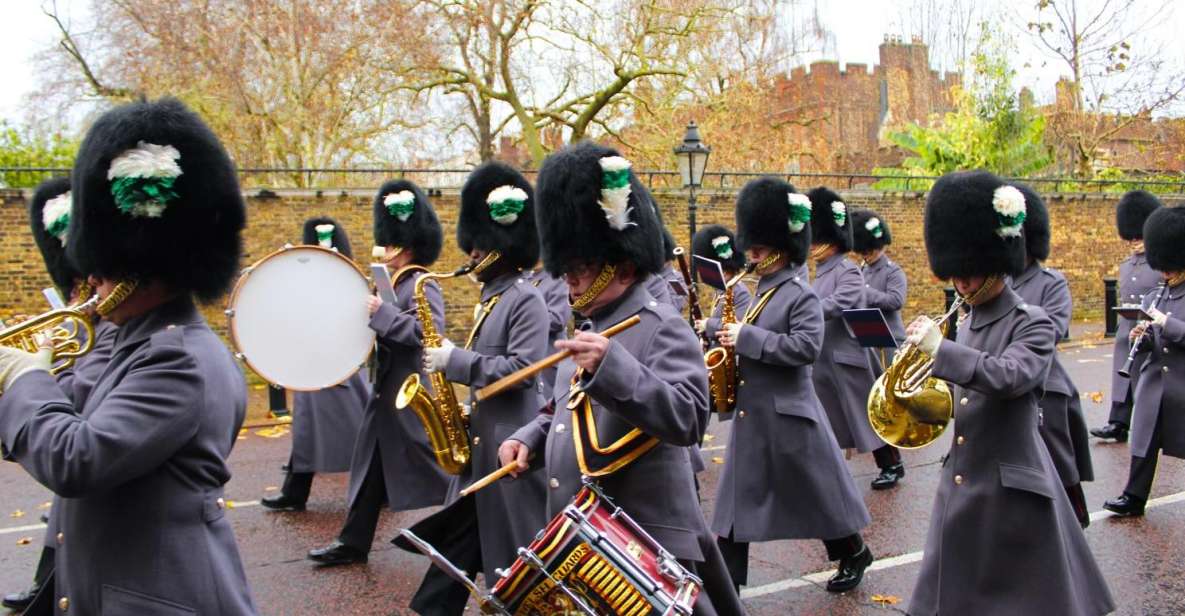 London: Buckingham Palace & Changing of the Guard Experience - Key highlights worth putting on your plan