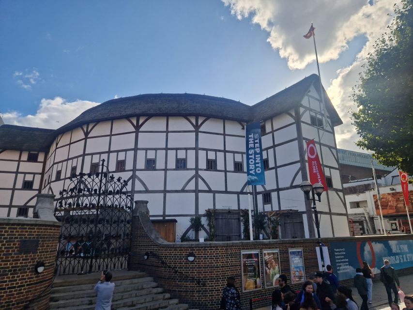 London by taxi: Highlights Tour in a real London Black Cab. - Key Highlights to Look For