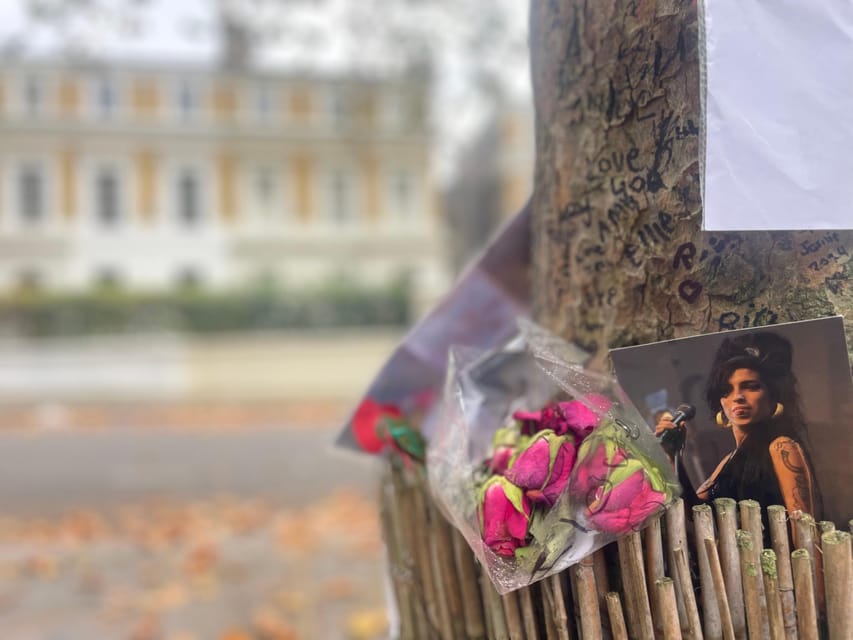 London: Camden Town Amy Winehouse Tour - Dublin Castle: Early Career Connections You Can Actually Visit