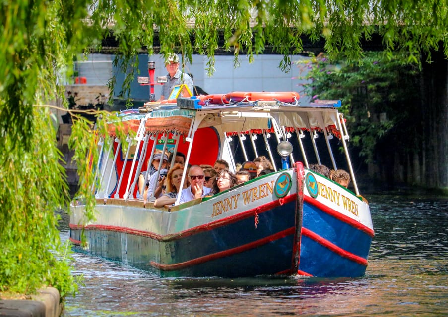 London: Canal Boat Ride on Camden Lock - Getting Aboard Jenny Wren at Camden Lock