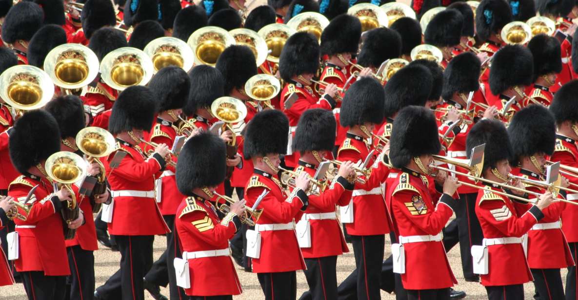 London Changing of the Guard Tour - Front Row 12 guests 2,5h - Key highlights to know before you go