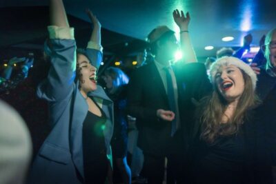 London: Christmas Party Dinner Cruise - Why a Thames Christmas dinner cruise feels different