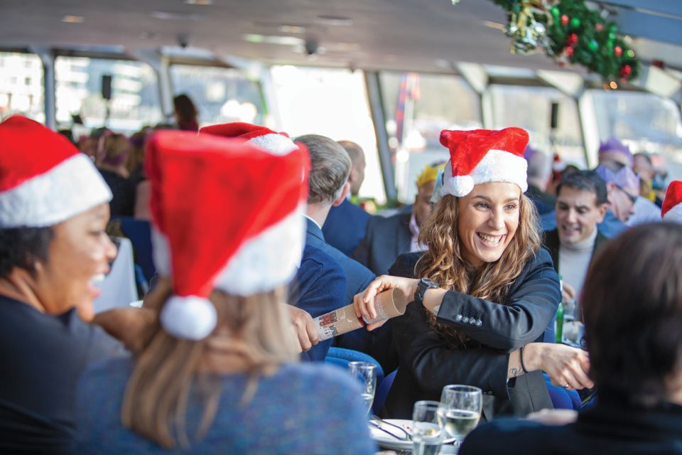 London: Christmas Party Lunch Cruise - The 3-course Christmas lunch that makes it feel worth the money