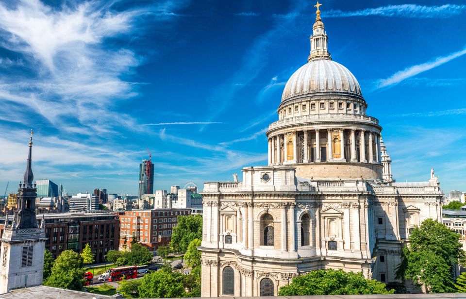 London: City Tour with River Cruise & London Eye - Westminster by coach: you see the map, fast