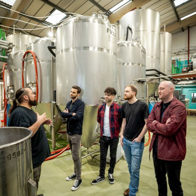 London: Craft Brewery Tour with Tasting of 4 Beers - Who This Tour Is Best For (and Who Might Want a Different Beer Experience)