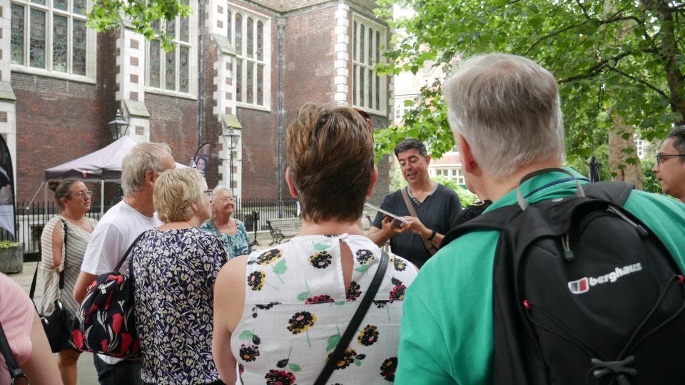 London: Downton Abbey Guided Walking Tour - Temple Station To Film Land: How the Walk Sets the Tone