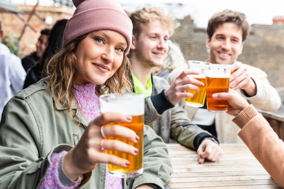 London: East End British Food & Drinks Private Walking Tour - Why the East End walk beats a typical pub crawl