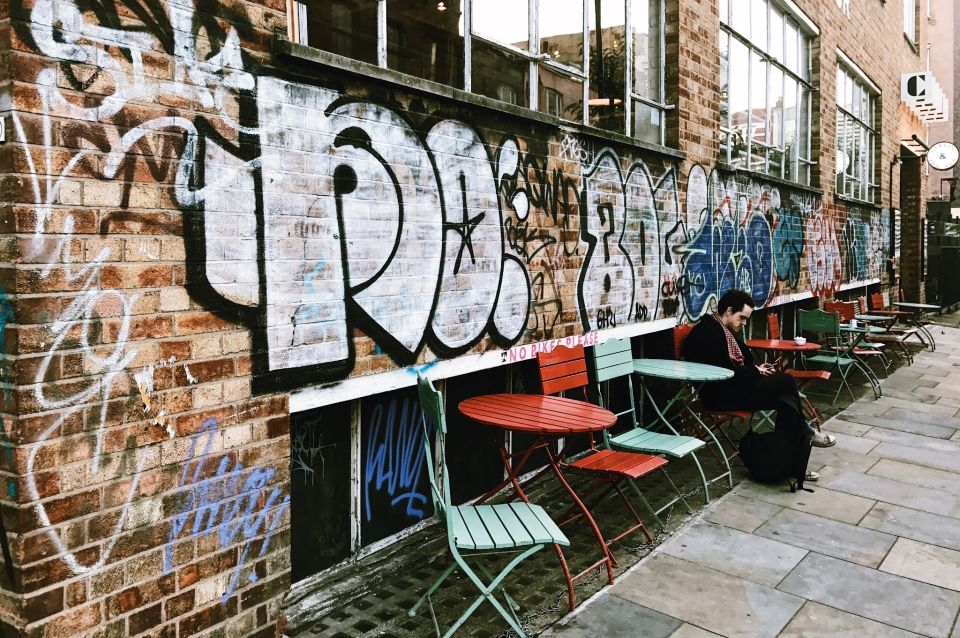 London East End - Guided Walking Tour 12 guests 2,5h - Old Spitalfields Market: the market stop that changes the mood