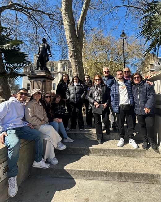 London: Essential Tour and Changing of the Guard, in Spanish - Who this Spanish tour is best for