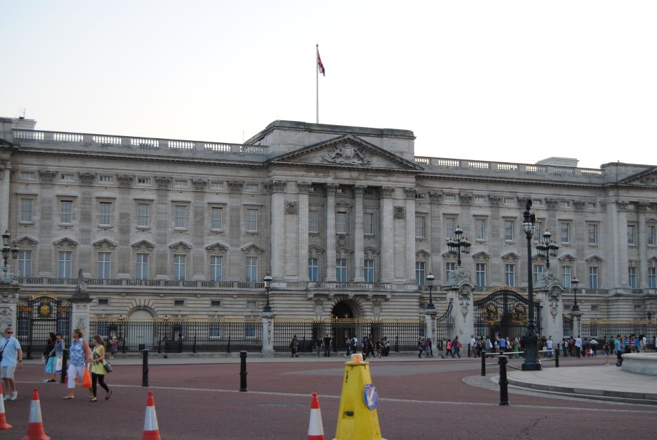London: Famous Landmarks of the City by Car - Customizing the route: why choice makes this feel private